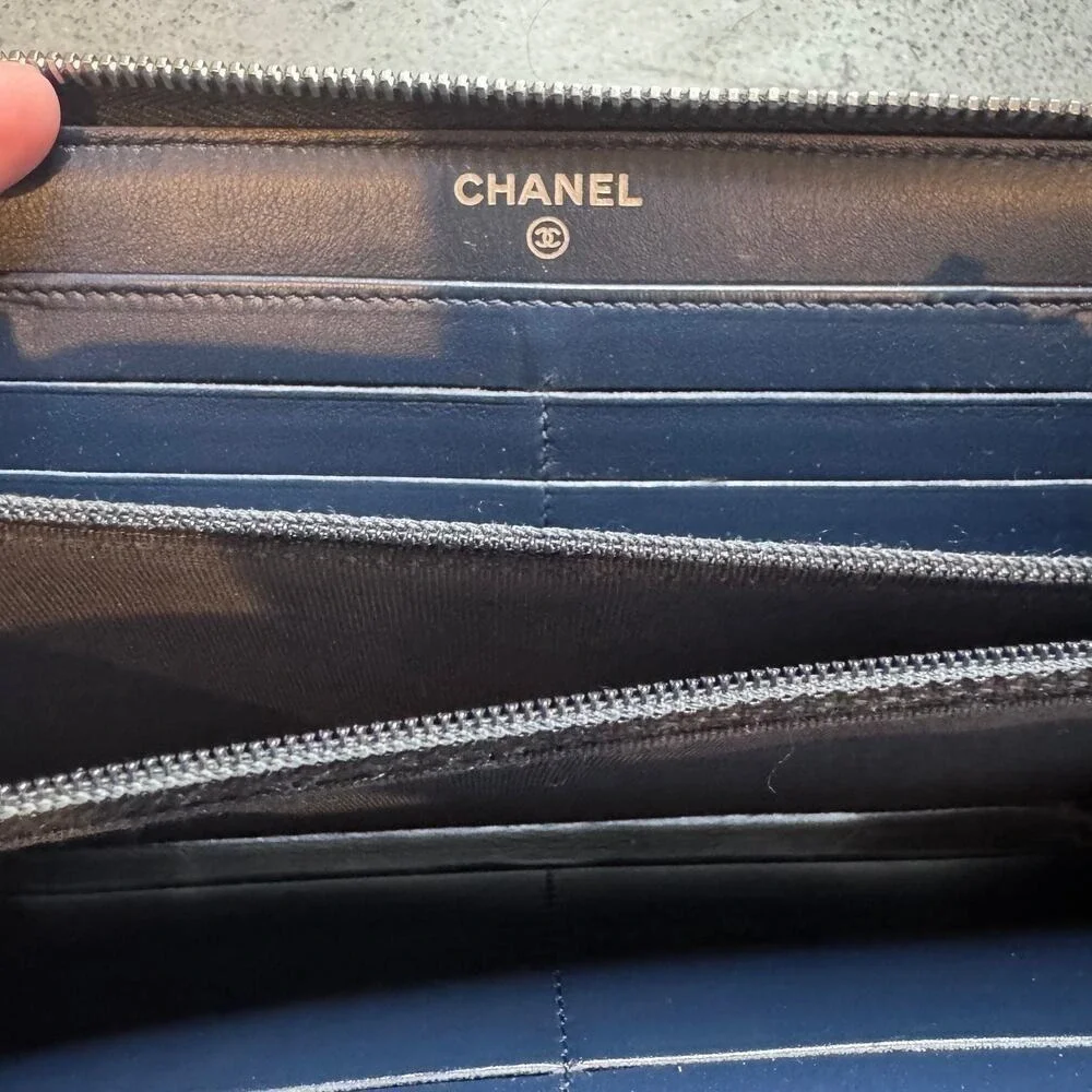 Chanel Blue Exotic Python Leather Wallet Navy Zippy Luxury Designer SHW